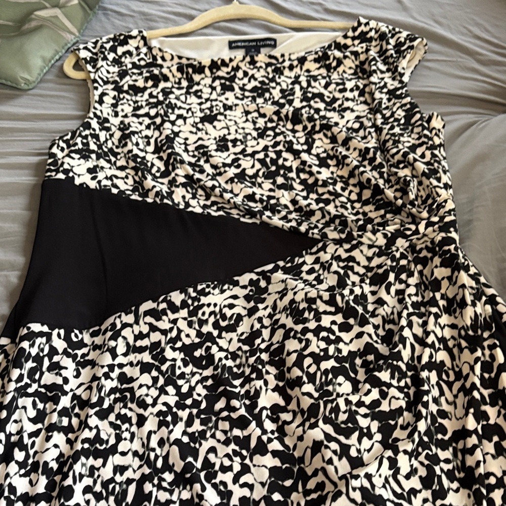 Magaschoni Monochrome Patterned Dress